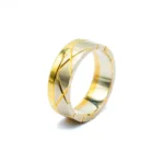 Wedding ring - Asymmetric
