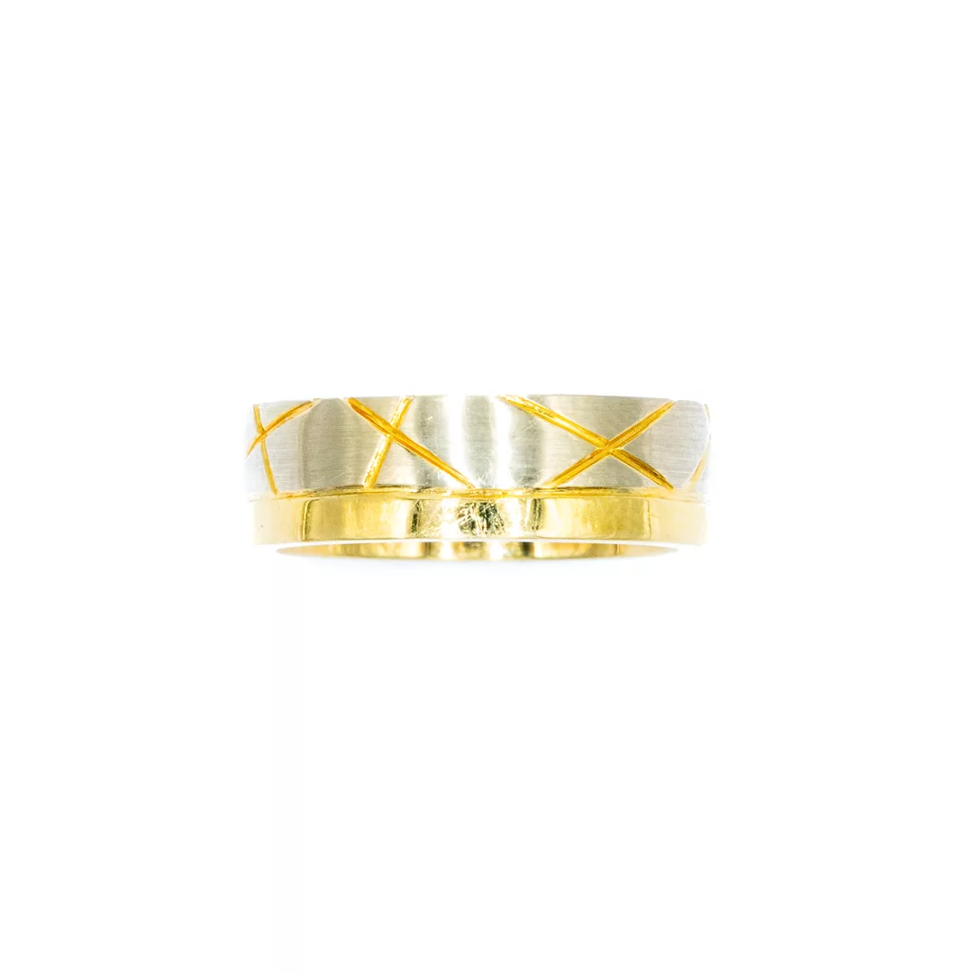 Wedding ring - Asymmetric