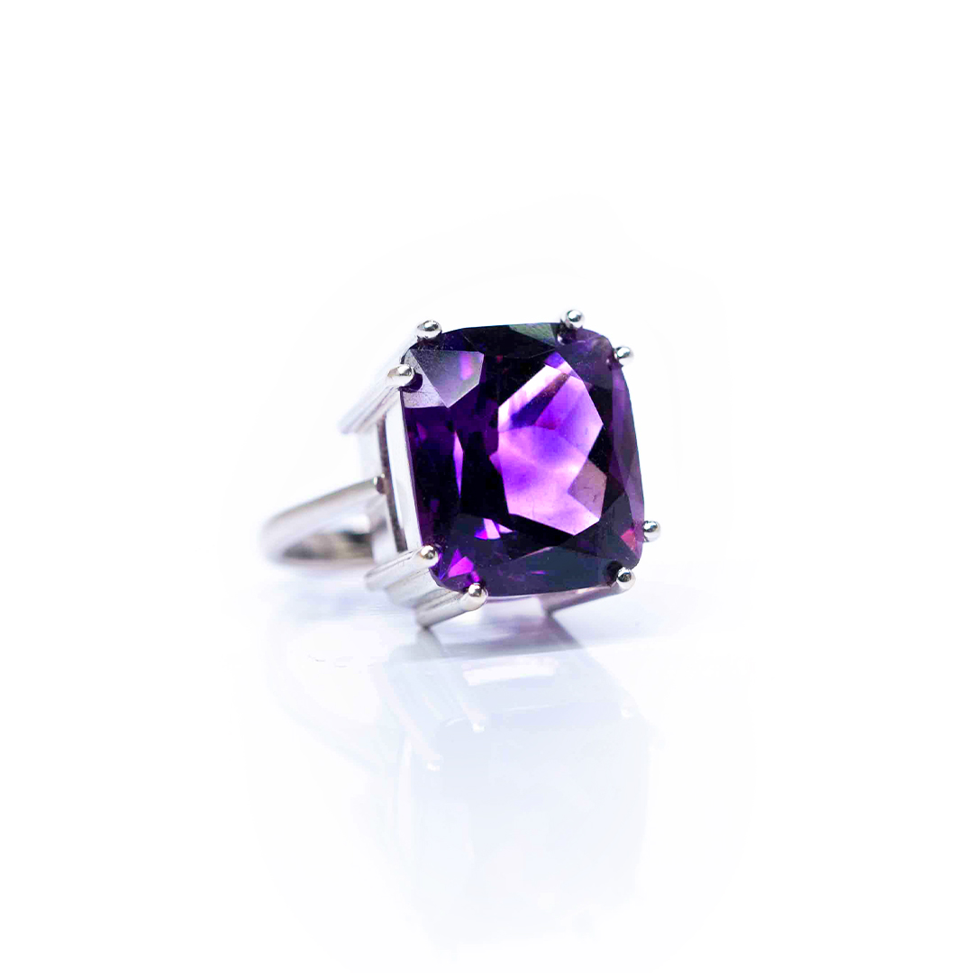 Ring - Amethyst Eclipse