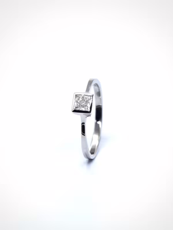 Ring - Classic Princess