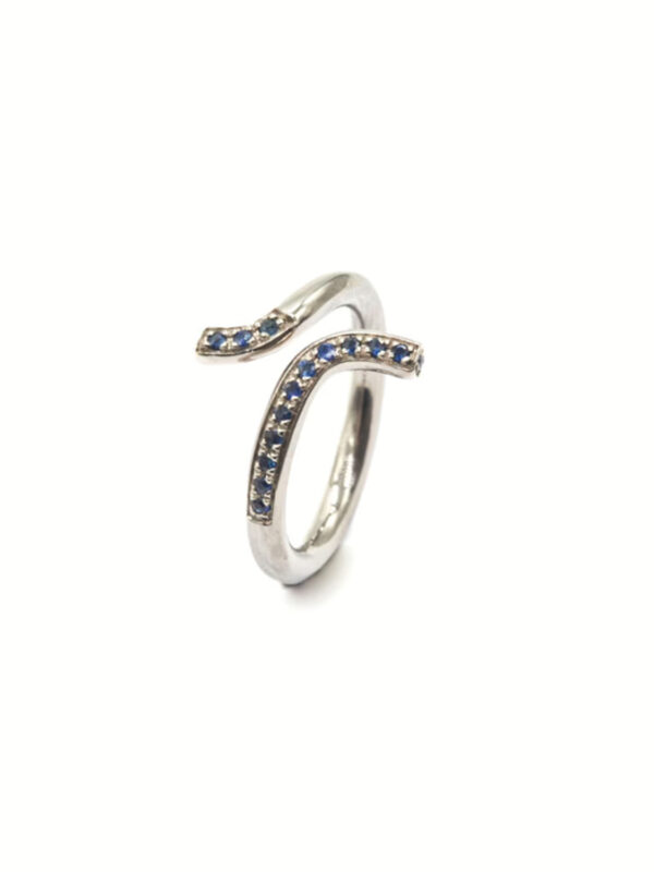 RING TITANIUM SAPPHIRE BLUE 15 x 0.10ct F:750