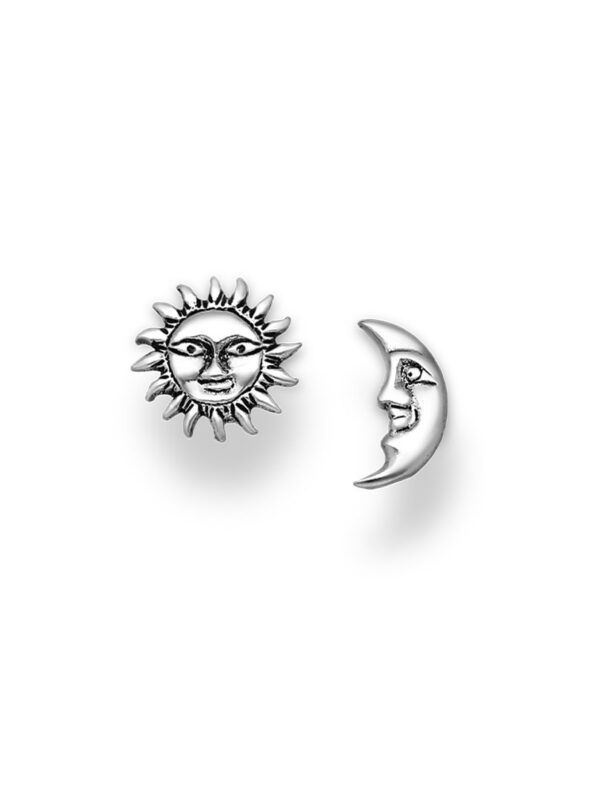 Earring – Day & Night