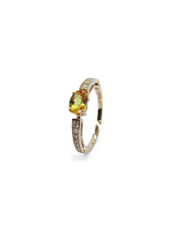 Ring  Dawn Yellow Sapphire in Yellow Gold