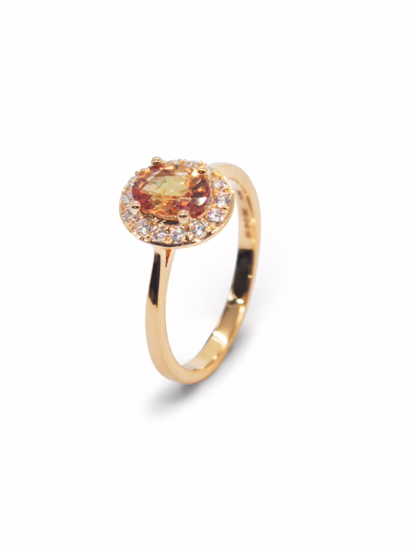 Ring-Sunfire Orange Sapphire in Yellow Gold