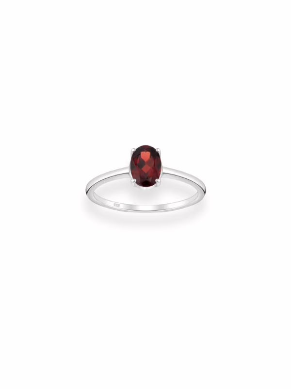 Ring- Oval Garnet