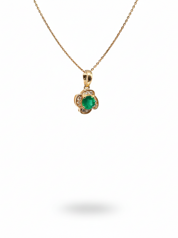 YG WITH EMERALD:1X 0.41ct AND DIAMS:TW:0.09ct F:750 W:1.27g