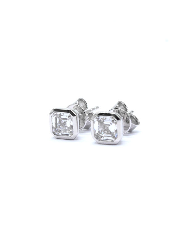 Earring - White Gold with Diamonds Lab