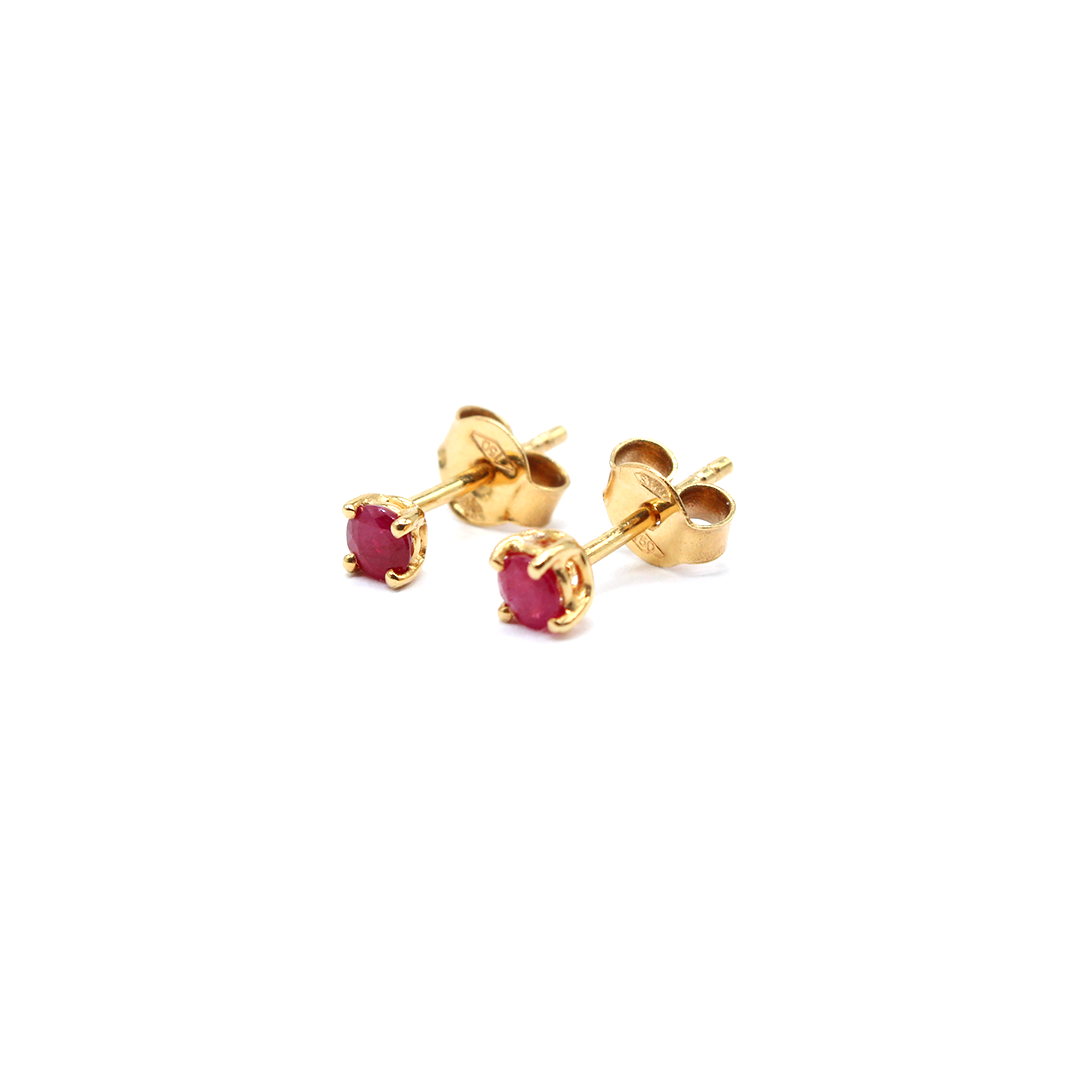 Earring - Yellow Gold with Ruby