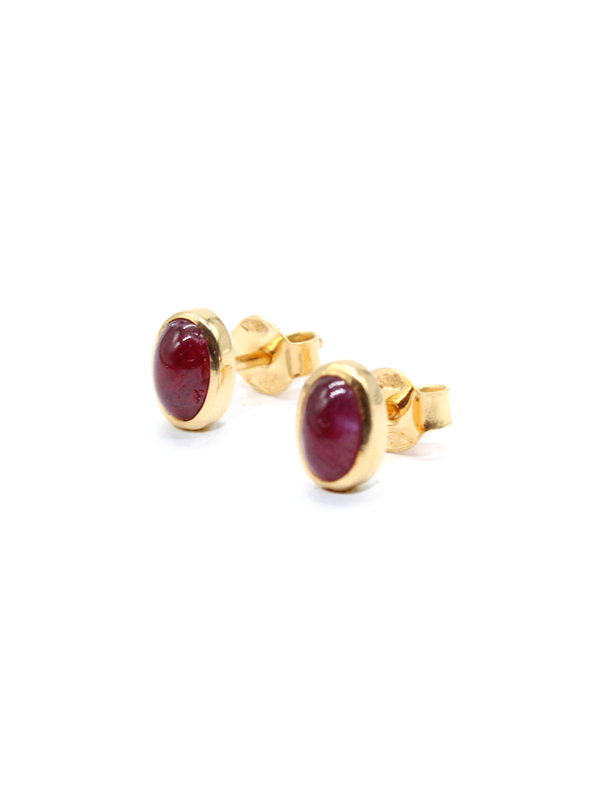 Earring - Yellow Gold with Ruby