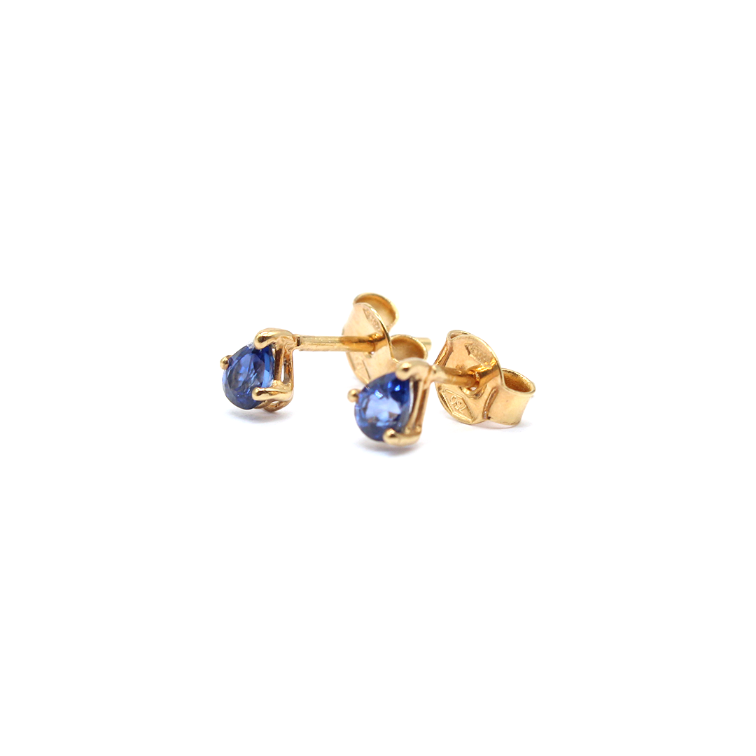 Earring - Yellow Gold with Blue Sapphire