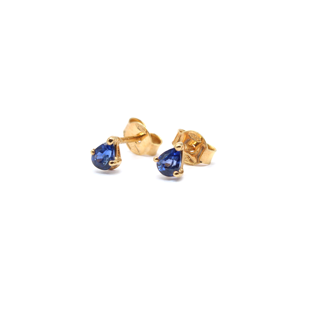 Earring - Yellow Gold with Blue Sapphire