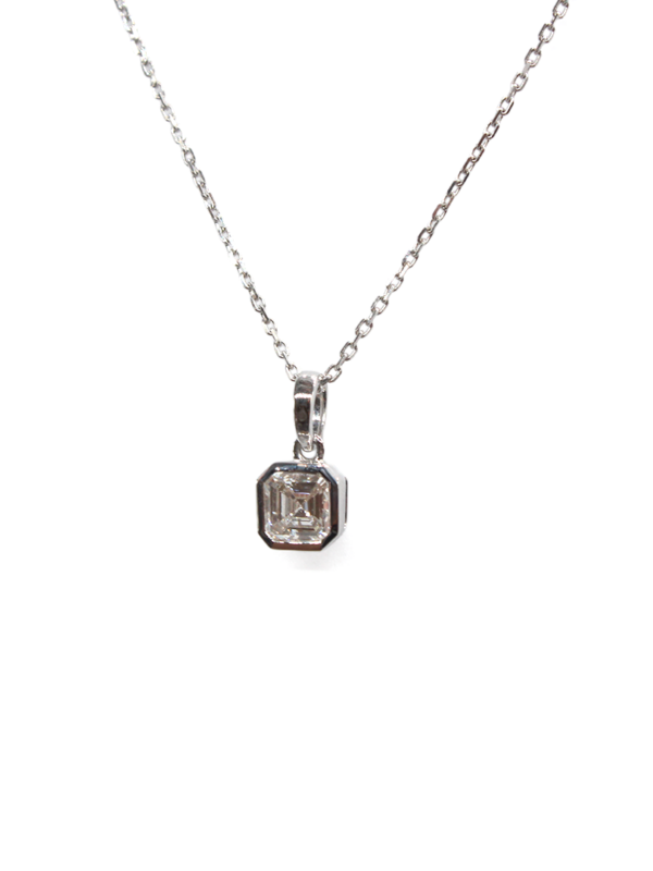 Pendant - White Gold with Diamonds
