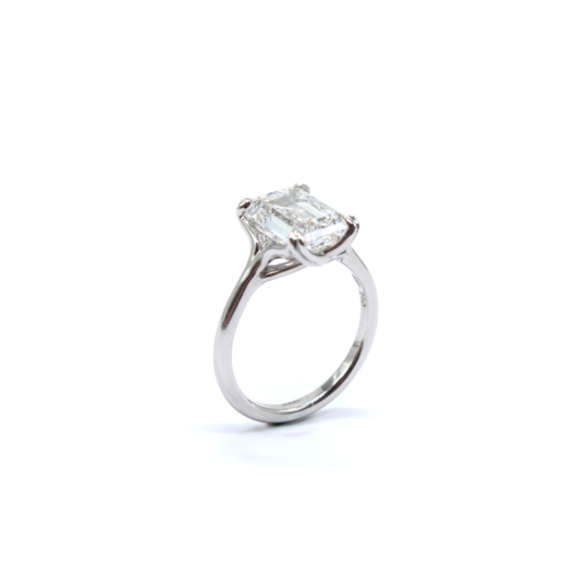 Ring - White Gold with Diamonds